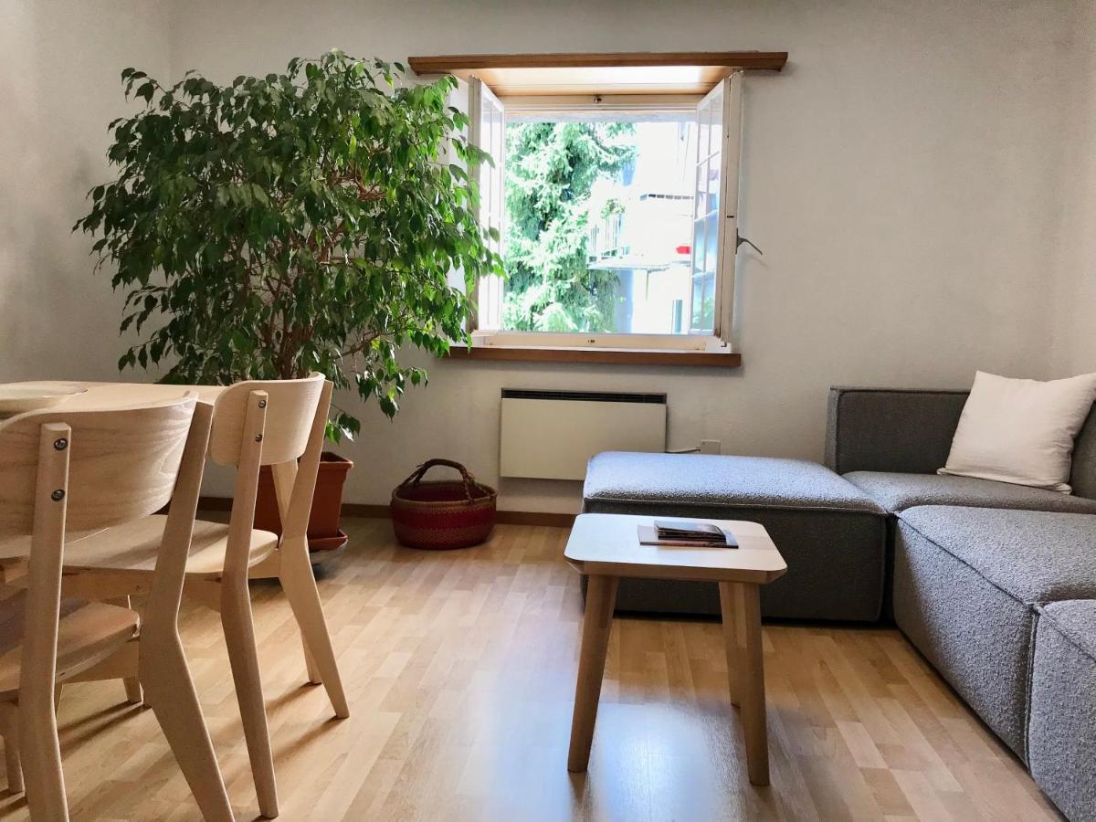 Centrally Located Apartment In Poschiavo Kültér fotó