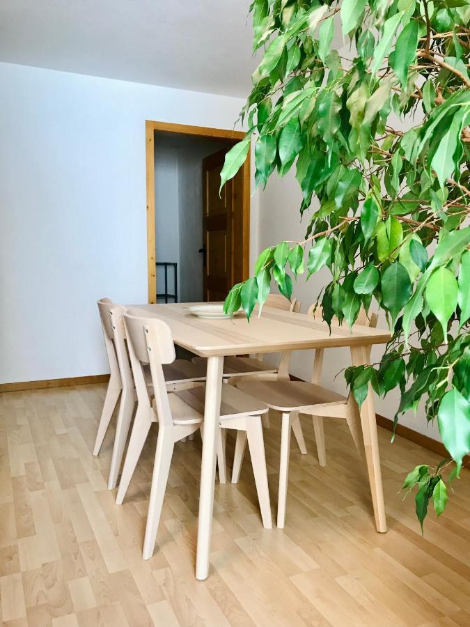 Centrally Located Apartment In Poschiavo Kültér fotó